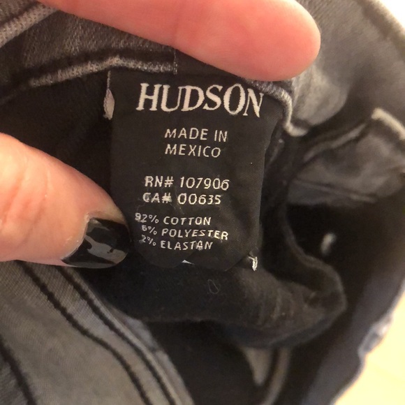 Hudson Nico Super Skinny Midrise Jeans size 26, in Grey (Tres). - Picture 9 of 10